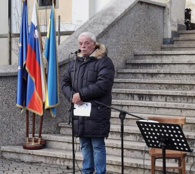 Župan Franc Čebulj se je zahvalil krajanom za sodelovanje pri skupnih akcijah
